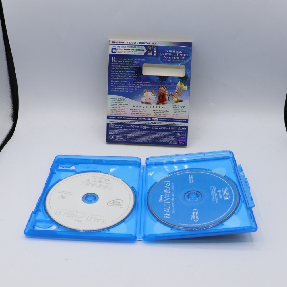 Beauty and The Beast 25th Anniversary Edition Blue-ray & DVD - Picture 2 of 2